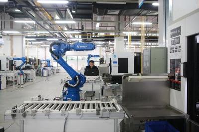 機(jī)器換人 技術(shù)進(jìn)步下的就業(yè)迷思與未來路徑